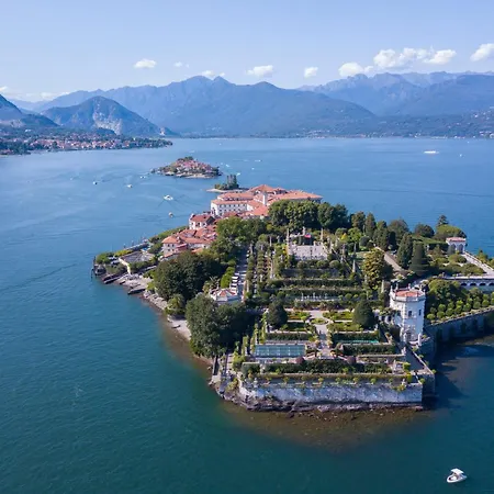 Lake Maggiore Dream Lake Front - Happy Apartment
